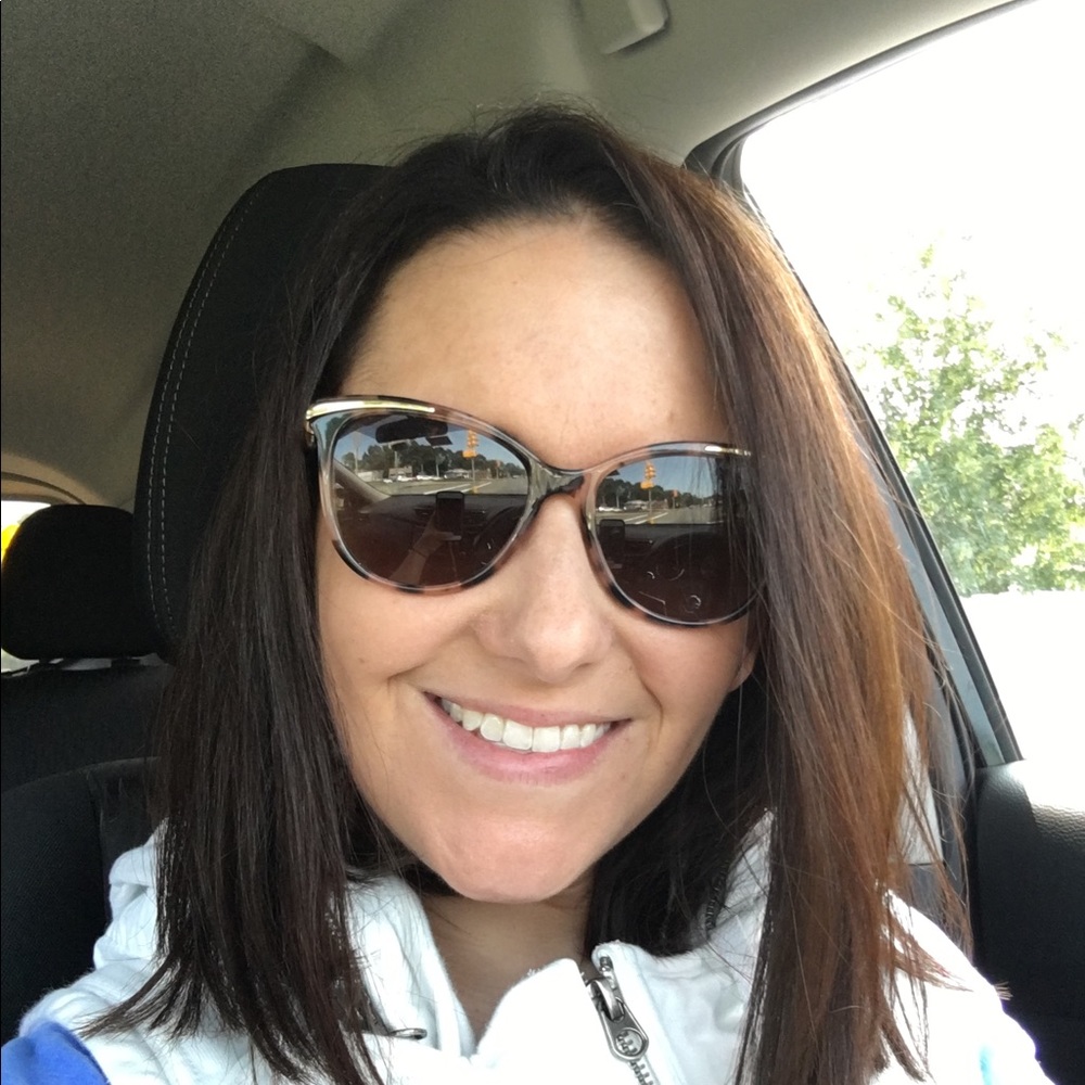 Meet your Posher, Erica